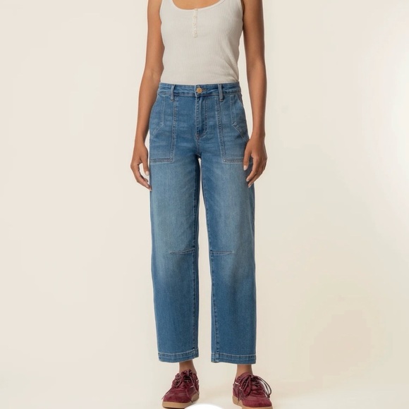 Kut from the Kloth Denim - Kut from the Kloth Ashton barrel Leg Jeans in Medium Blue